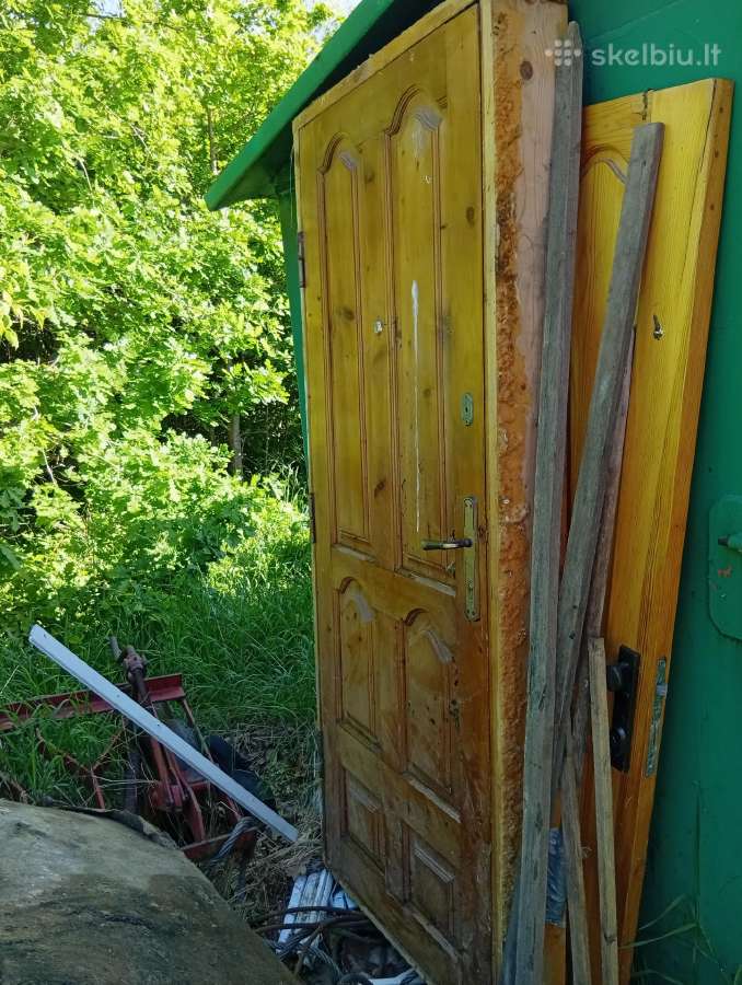 Parduodamos medinės durys su stakta rankena - nuotraukos Nr. 5