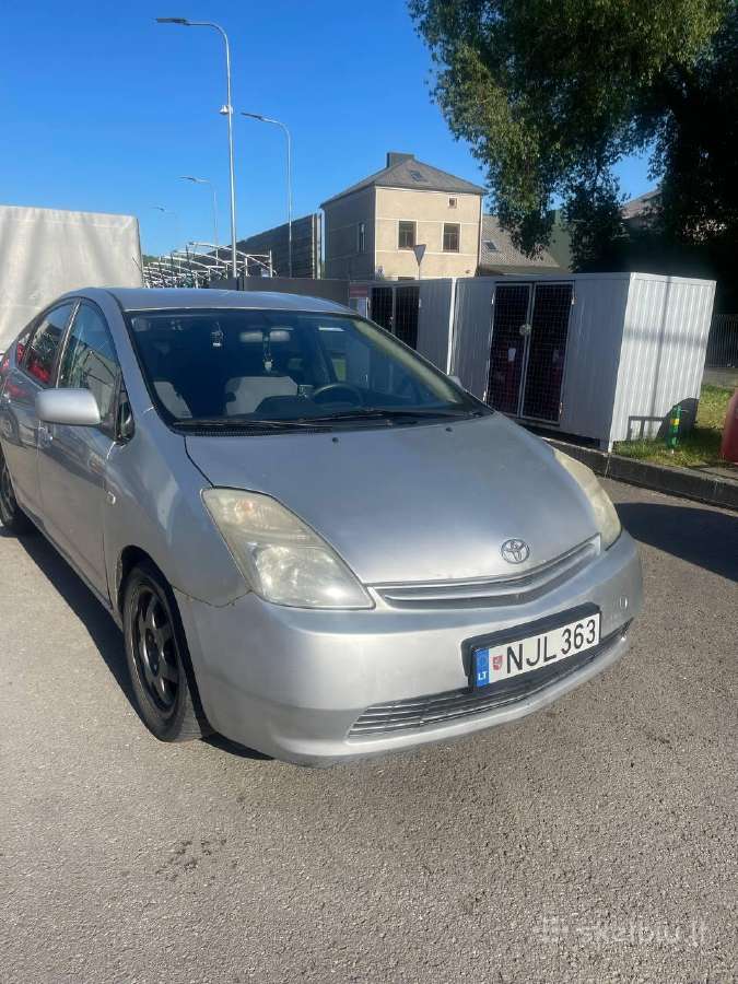 Toyota Prius II
