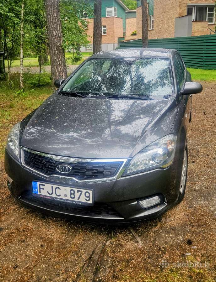 Parduodu automobilį Kia Ceed