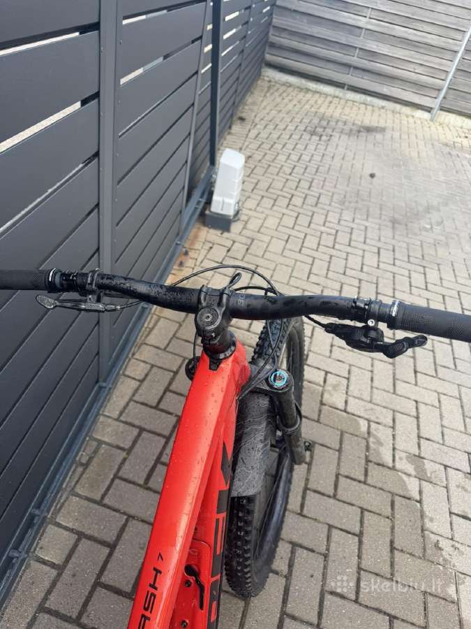 Trek slash 7 dviratis