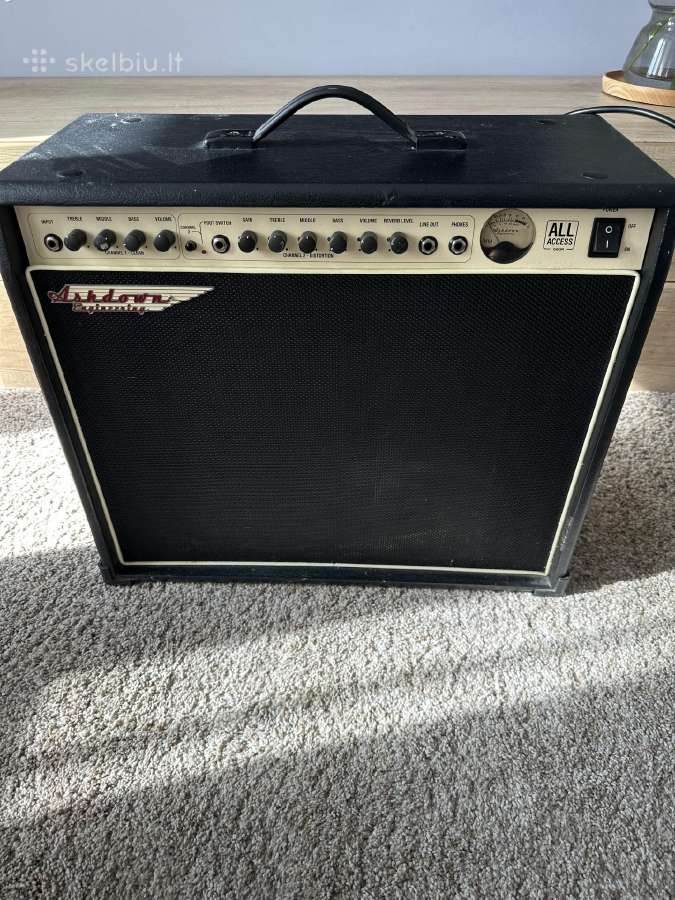 Elektrines gitaros kubas