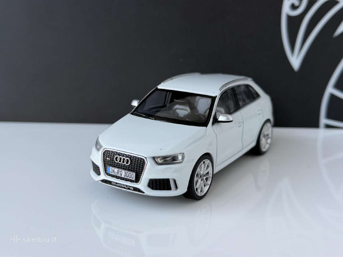 Audi RS Q3 1:43