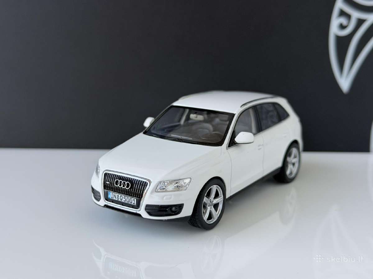 Audi Q5 1:43