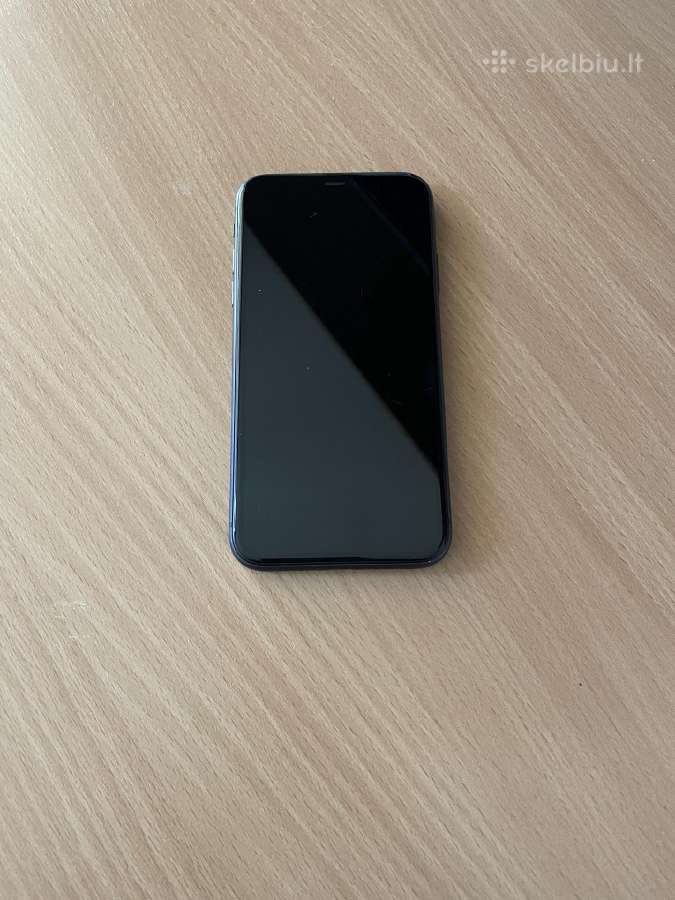 Apple iPhone 11 Black ,64 GB.