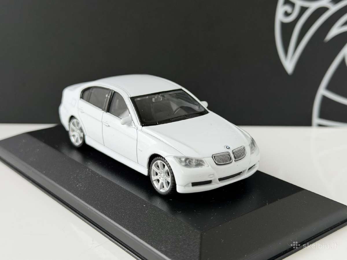 Bmw 330i 1:43 - nuotraukos Nr. 3