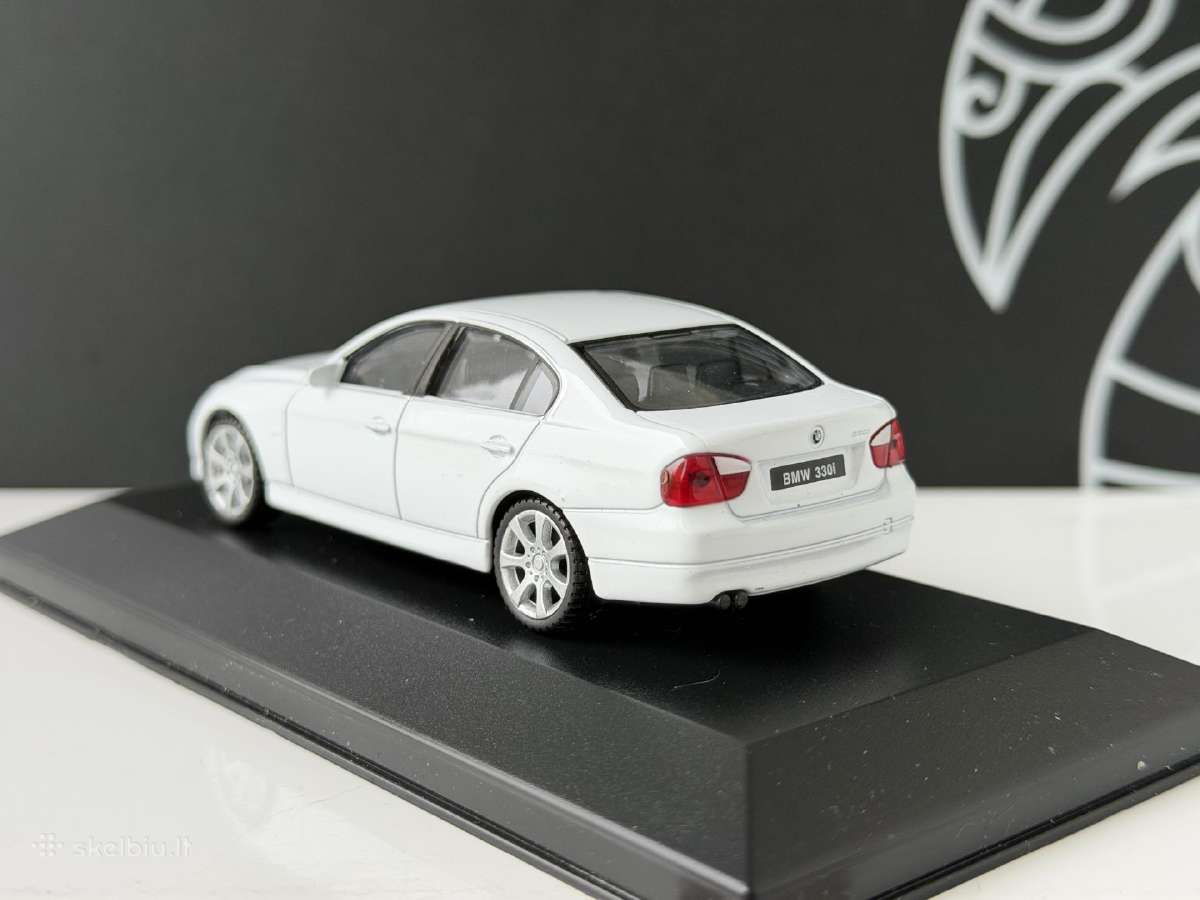 Bmw 330i 1:43 - nuotraukos Nr. 6