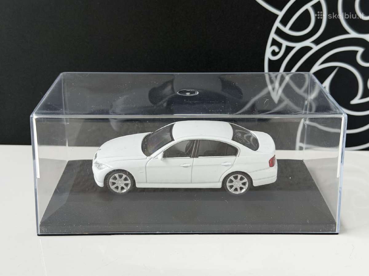 Bmw 330i 1:43 - nuotraukos Nr. 7