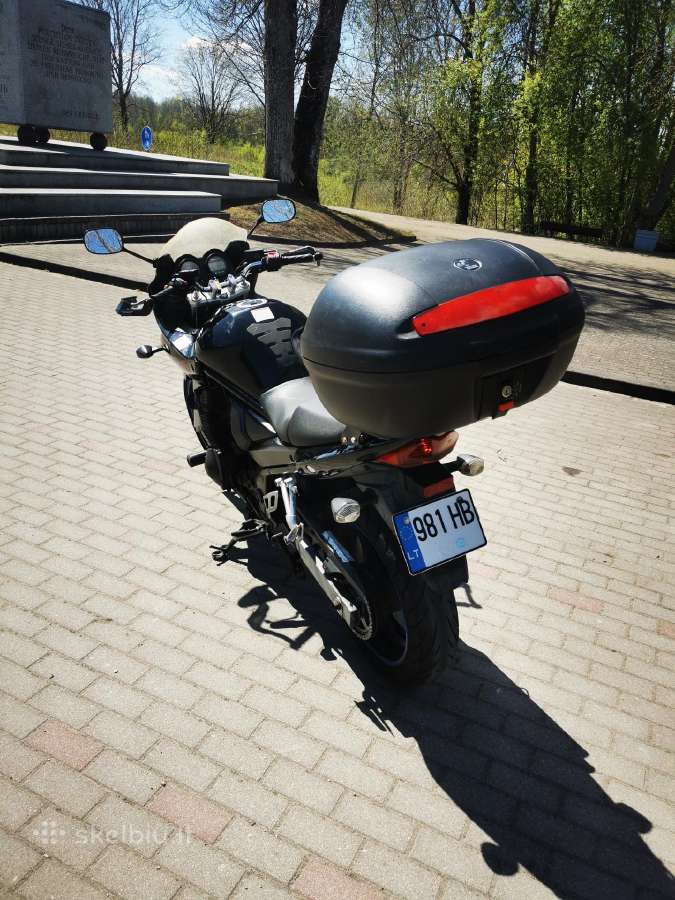 Suzuki gsf650 - nuotraukos Nr. 15