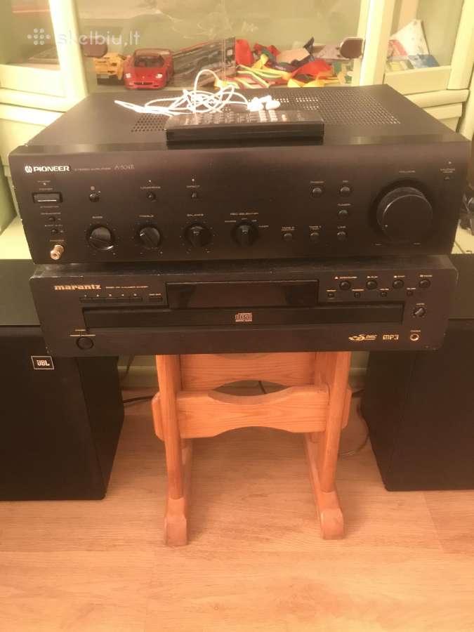 Parduodu 5 CD grotuva Marantz Cc - 4001