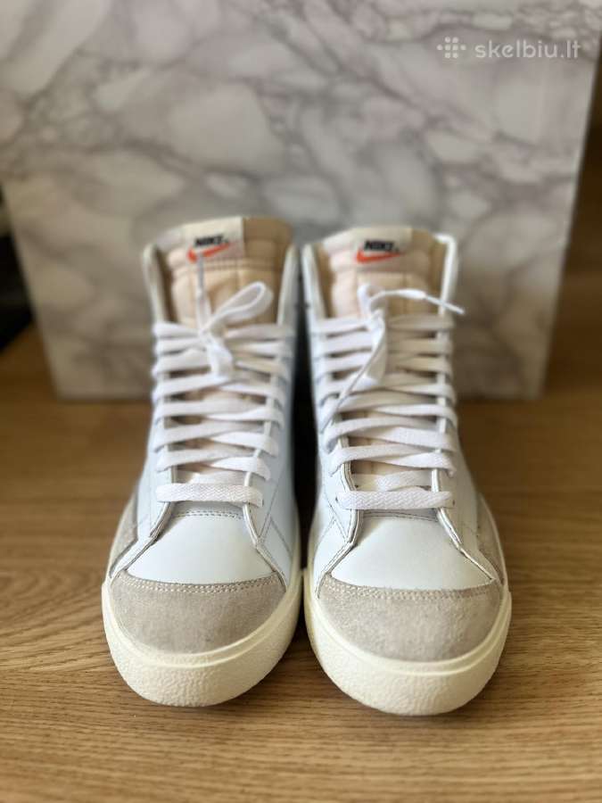 Nike blazers mid ‘77