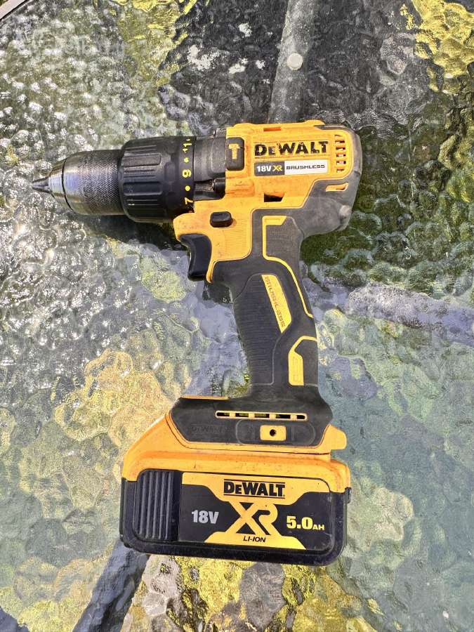 Dewalt Dcd 778 akumuliatorinis grežtuvas