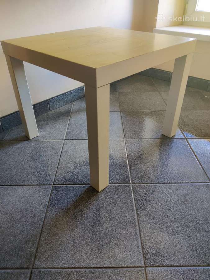 Atiduodu Ikea staliuką