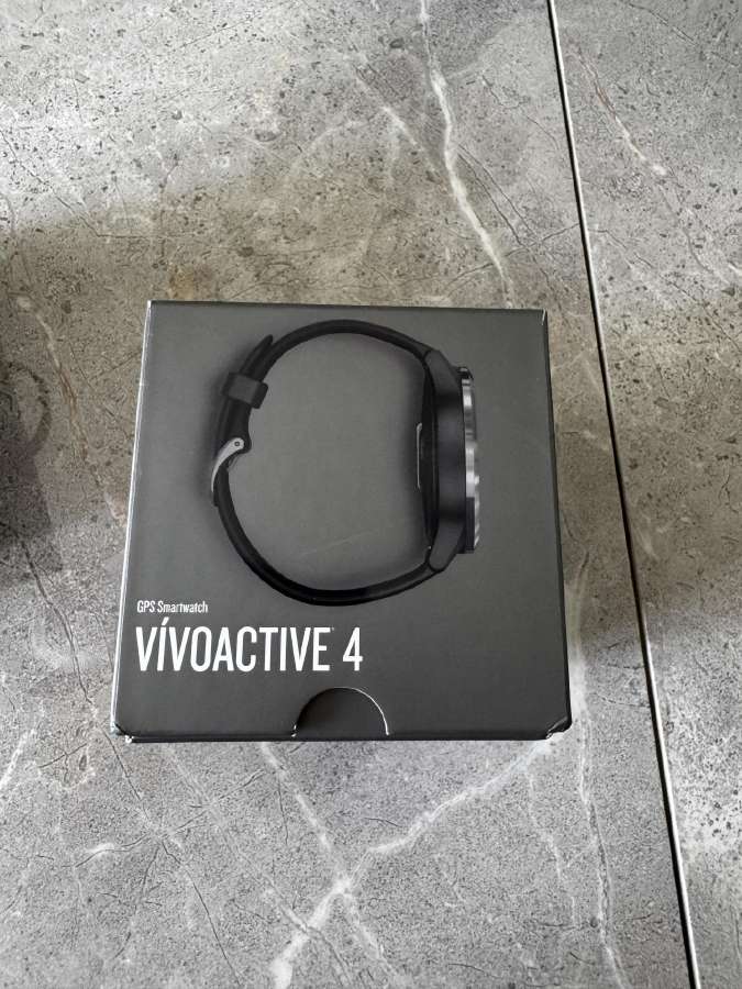 Garmin Vivoactive 4