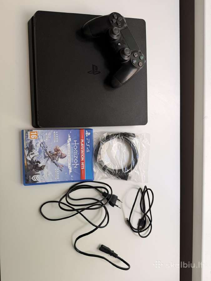Playstation 4 Slim