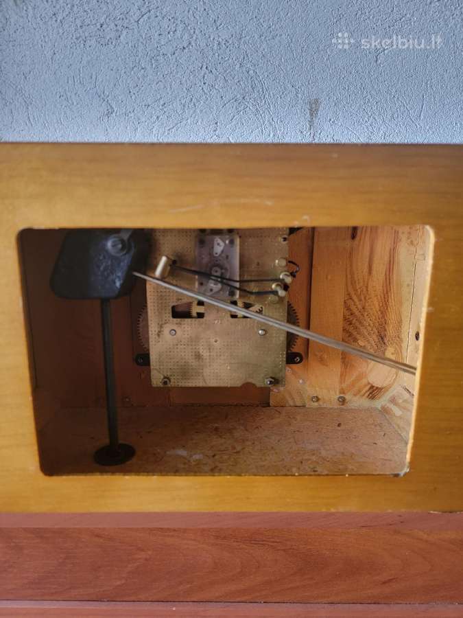 Tarybinių laikų mechaninis laikrodis "Jantar" - nuotraukos Nr. 5