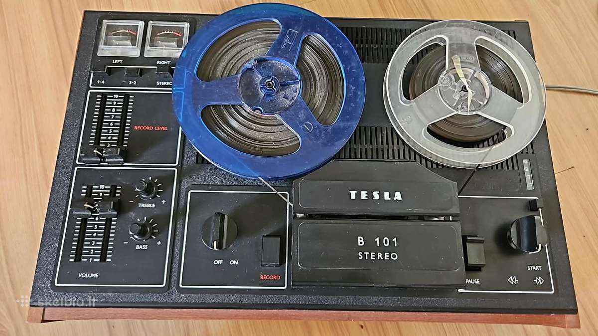 Tesla juostinis magnetofonas