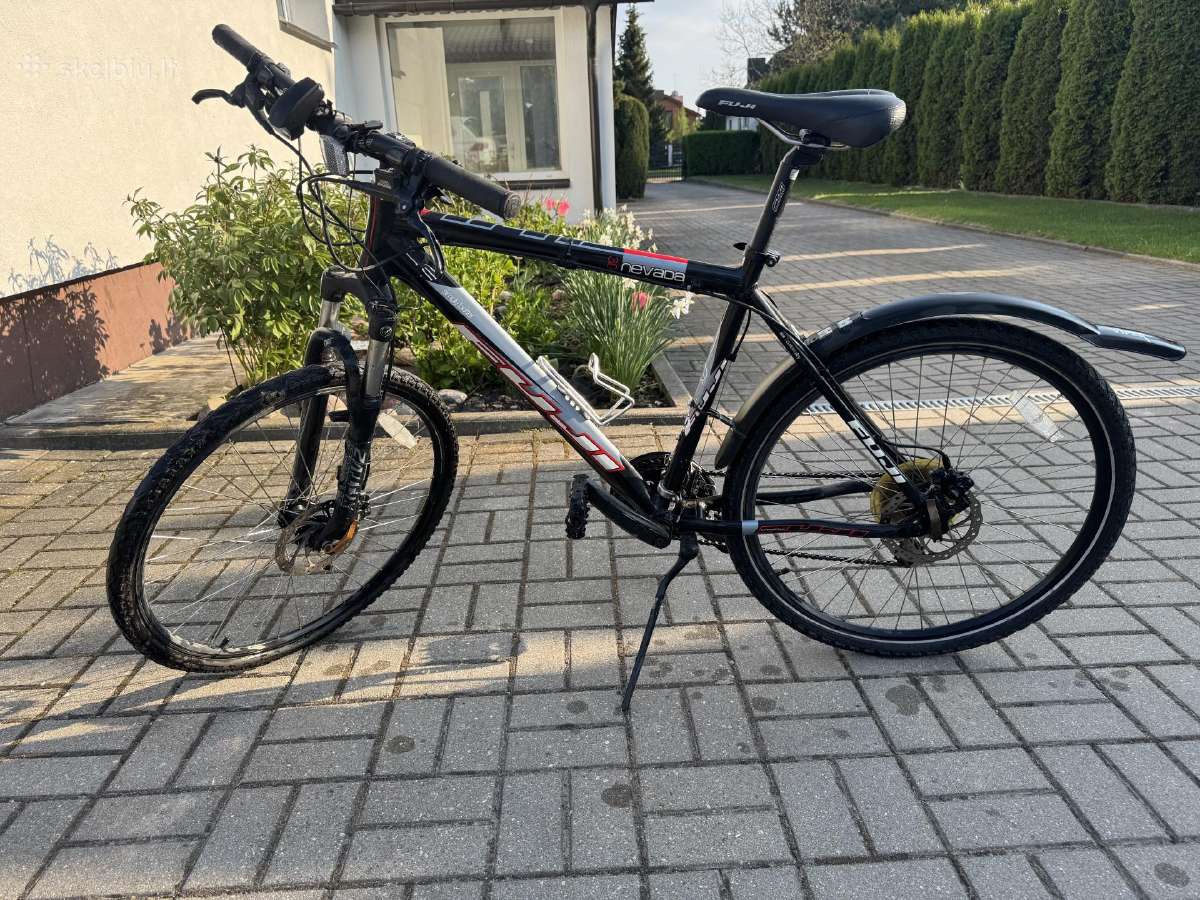 Dviratis Fuji Nevada 2.0