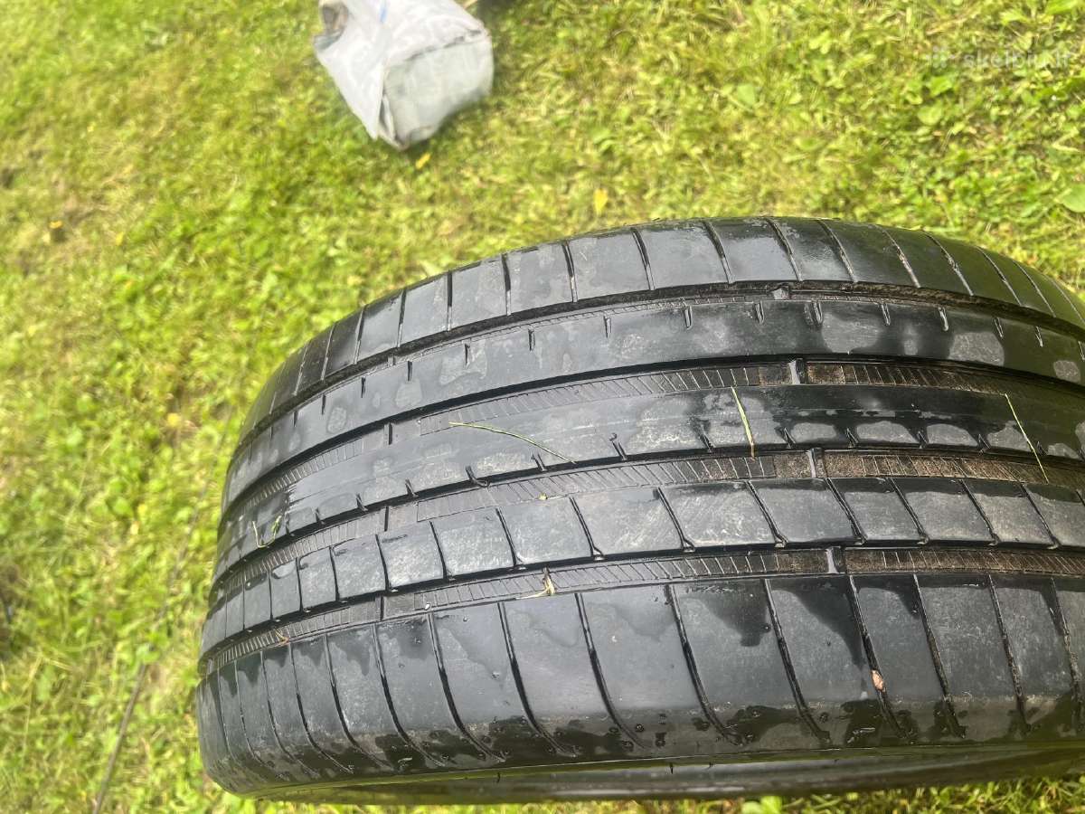 4 vnt. Goodyear 245/40 R18 97y XL, 6 mm