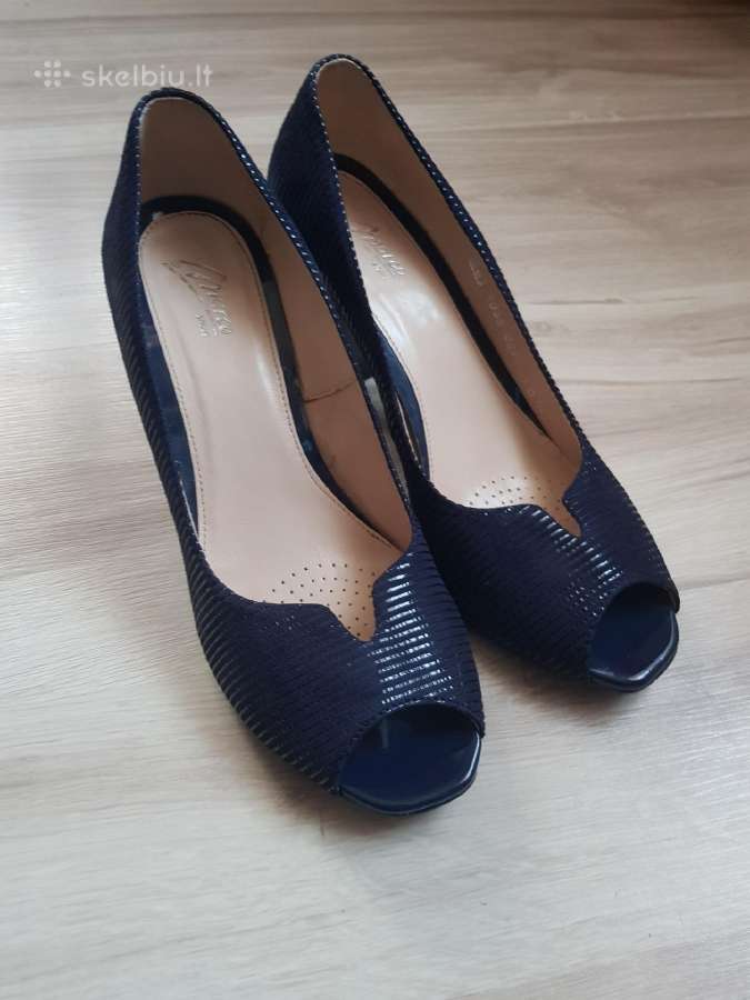 Elegantiski bateliai
