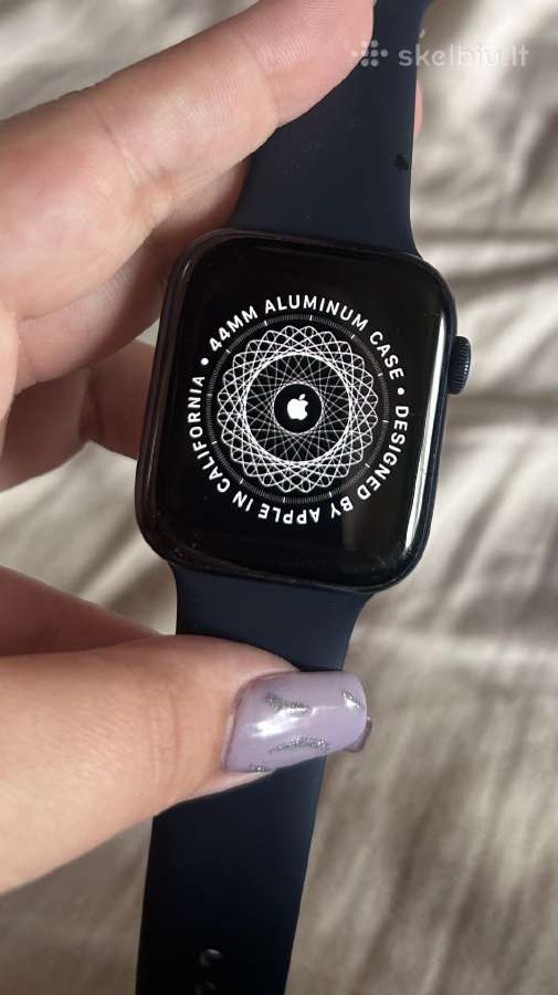 Apple Watch Series 6 (GPS)