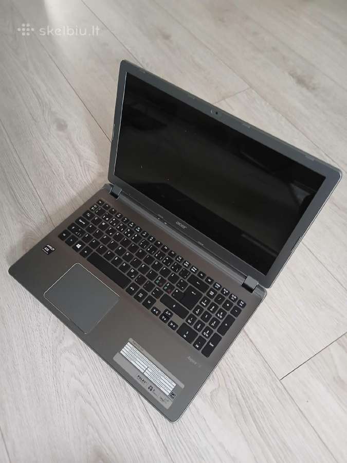 Acer Aspire V5-552