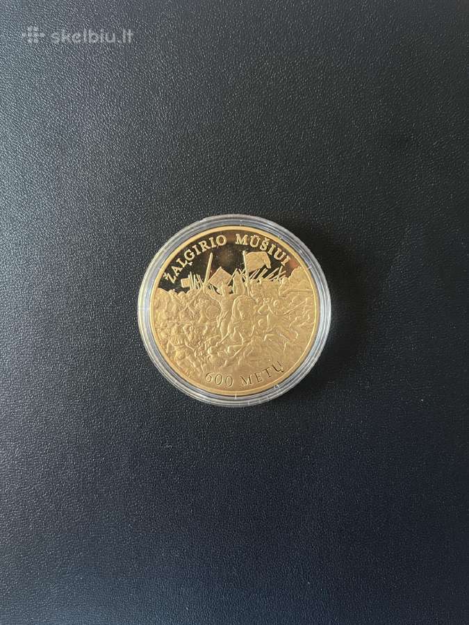 Parduodami paauksuoti medaliai-monetos