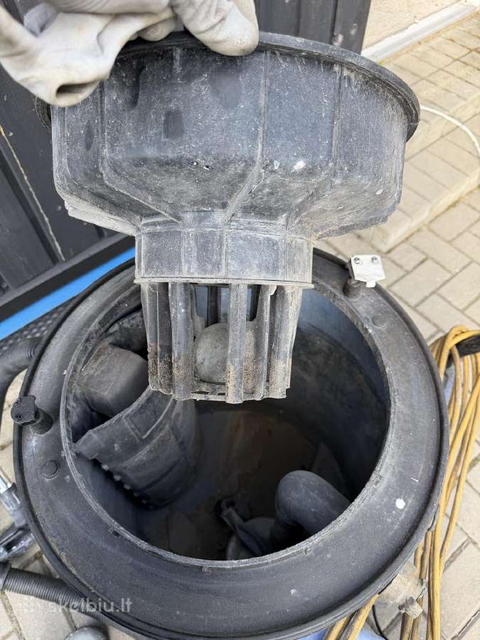 Šlapių dangų pramoninis siurblys Numatic Wvd 900-2 - nuotraukos Nr. 4