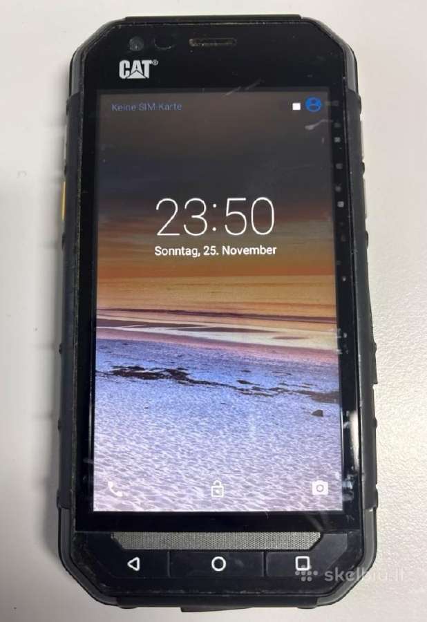 Cat s30.