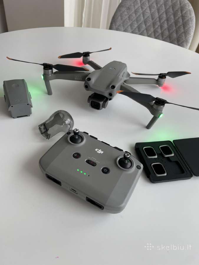 Parduodamas Dronas Dji Air2 S