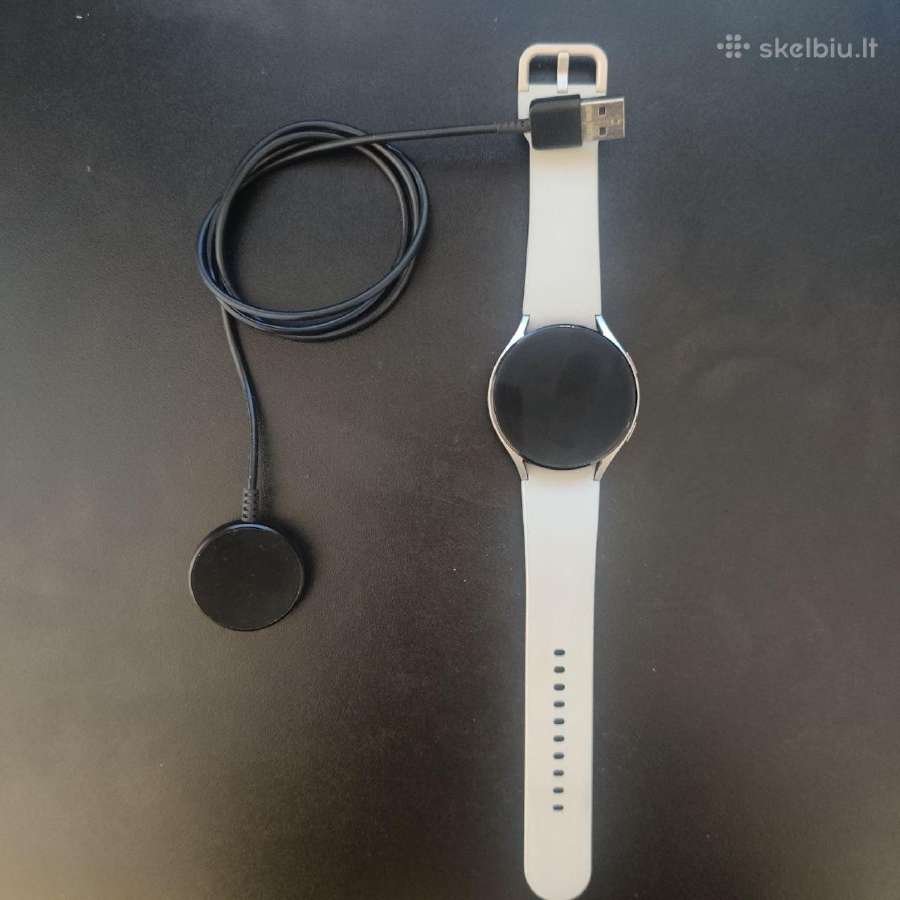 Samsung Galaxy Watch 4 44mm R870