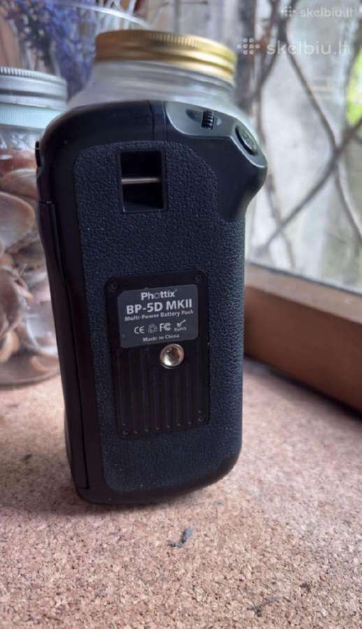 5D mark II battery grip - nuotraukos Nr. 4