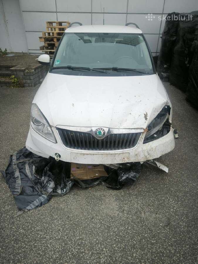 Parduodu Škoda Fabia po avarijos