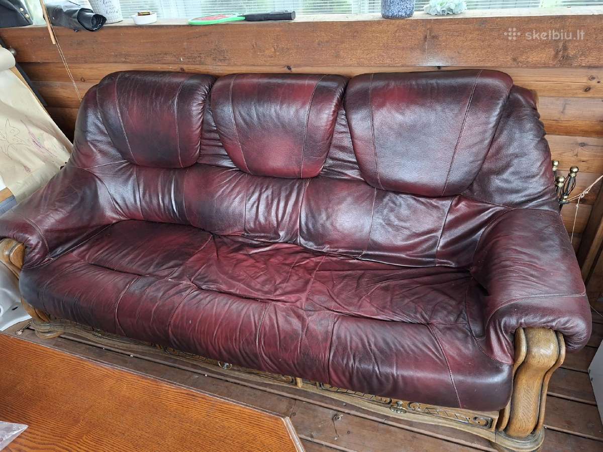 Antikvarine uodine sofa