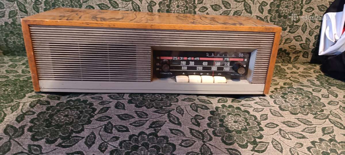 Senoviškas radijo aparatas - nuotraukos Nr. 7