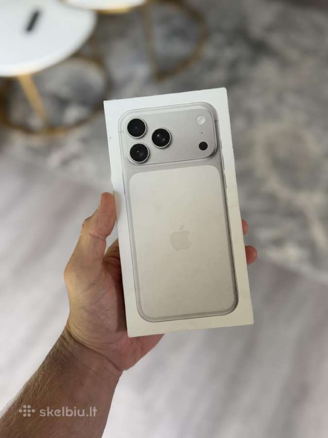 Apple iPhone 17 pro max 256gb silver