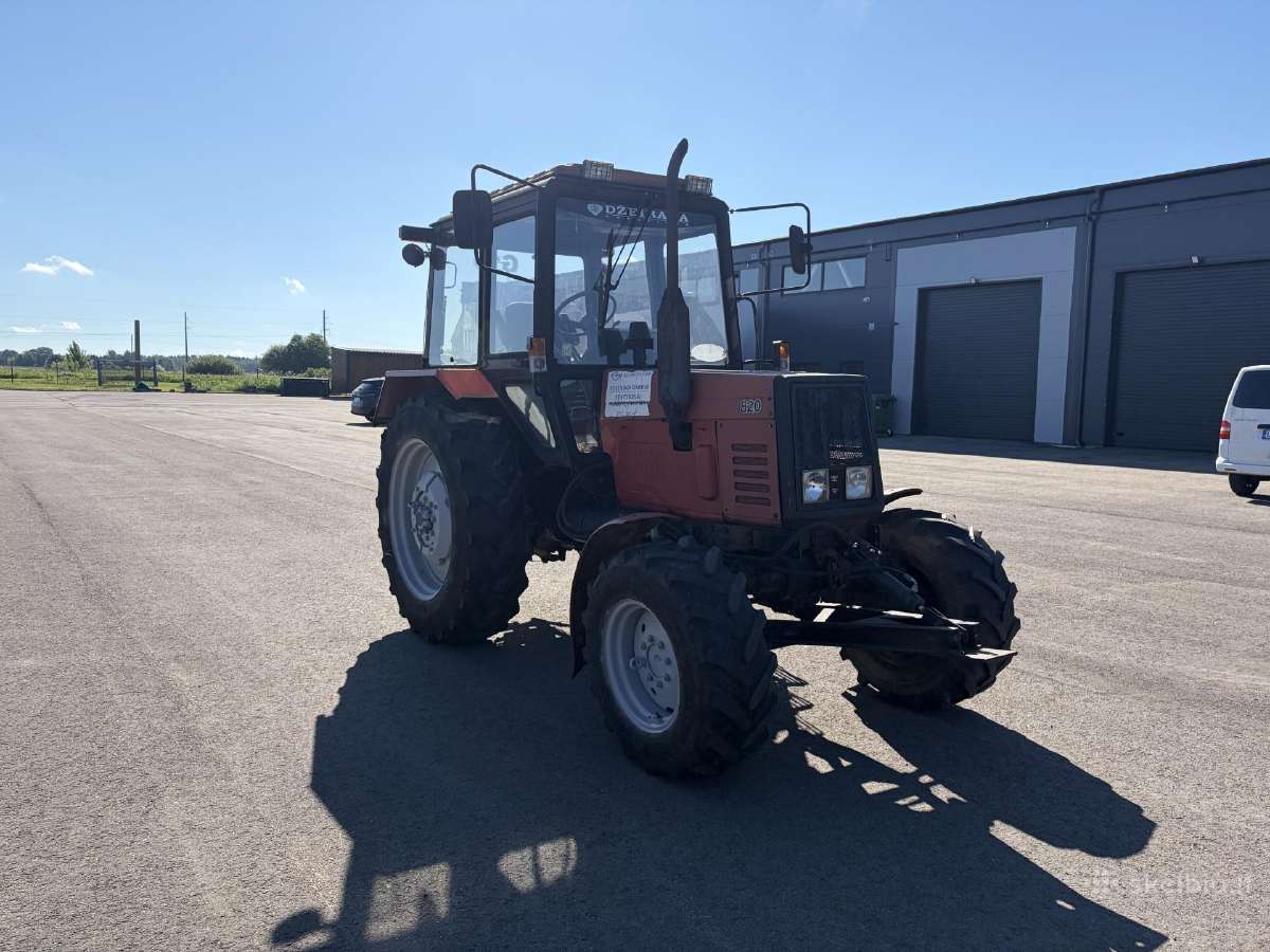 Traktorius Mtz 820