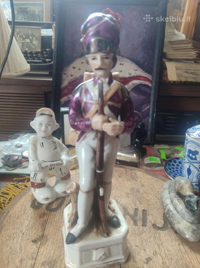 Porceliano statulėlė Napoleono