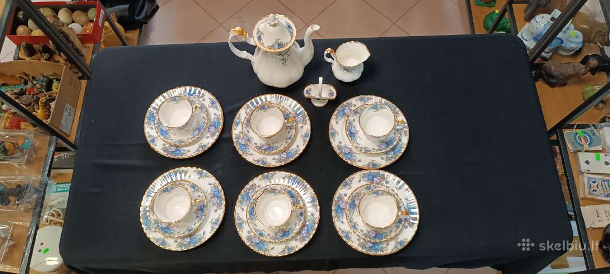 Royal Albert Moonlight Rose servyzas