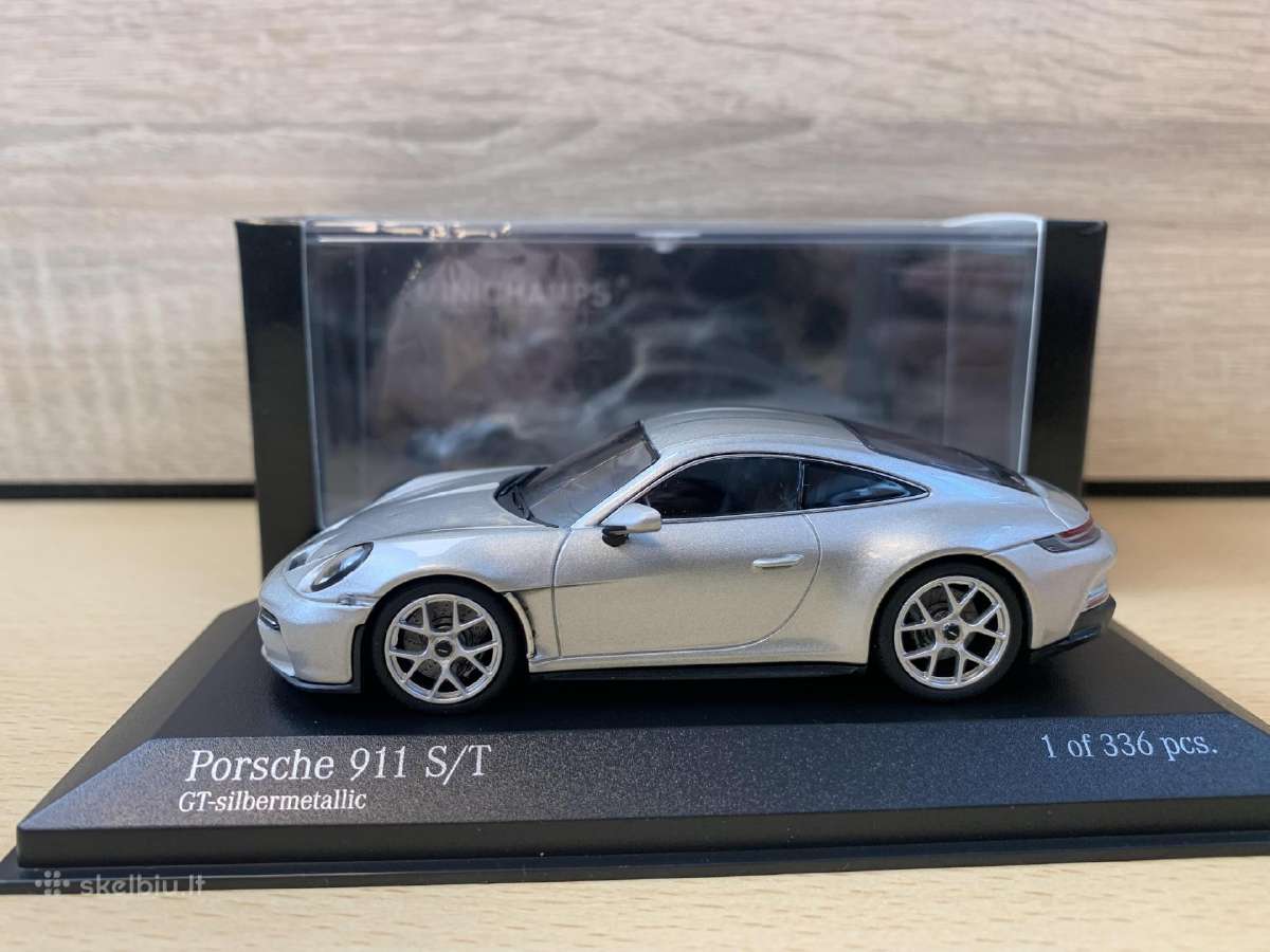 Porsche 911 (992) S/t, 2023 - 1:43 Minichamps