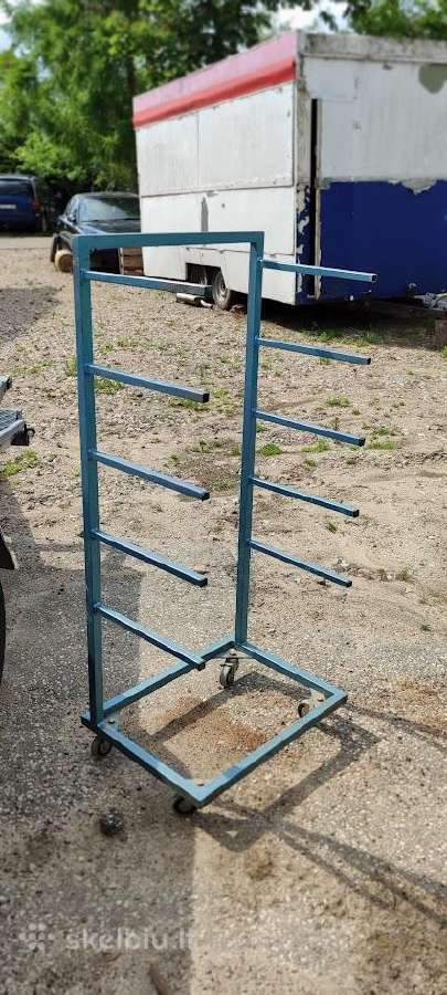 Universalūs sandėliavimo stelažas su ratukais