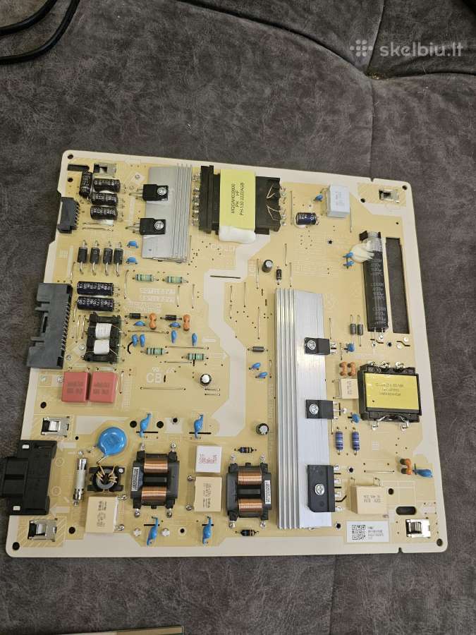 Samsung Qe50q60b dalys - nuotraukos Nr. 5