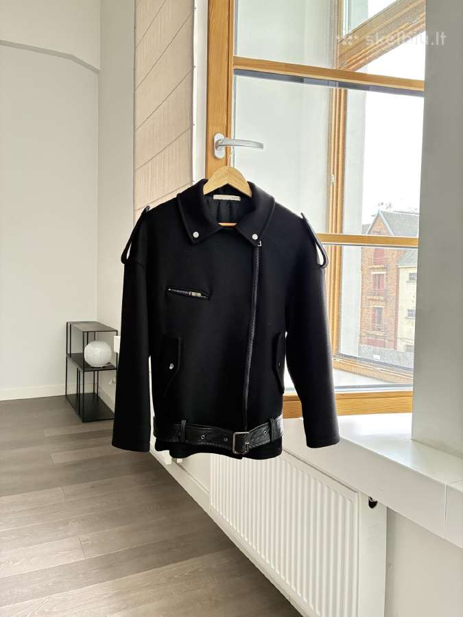 Juoda vilnonė biker stiliaus striukė Made in Italy