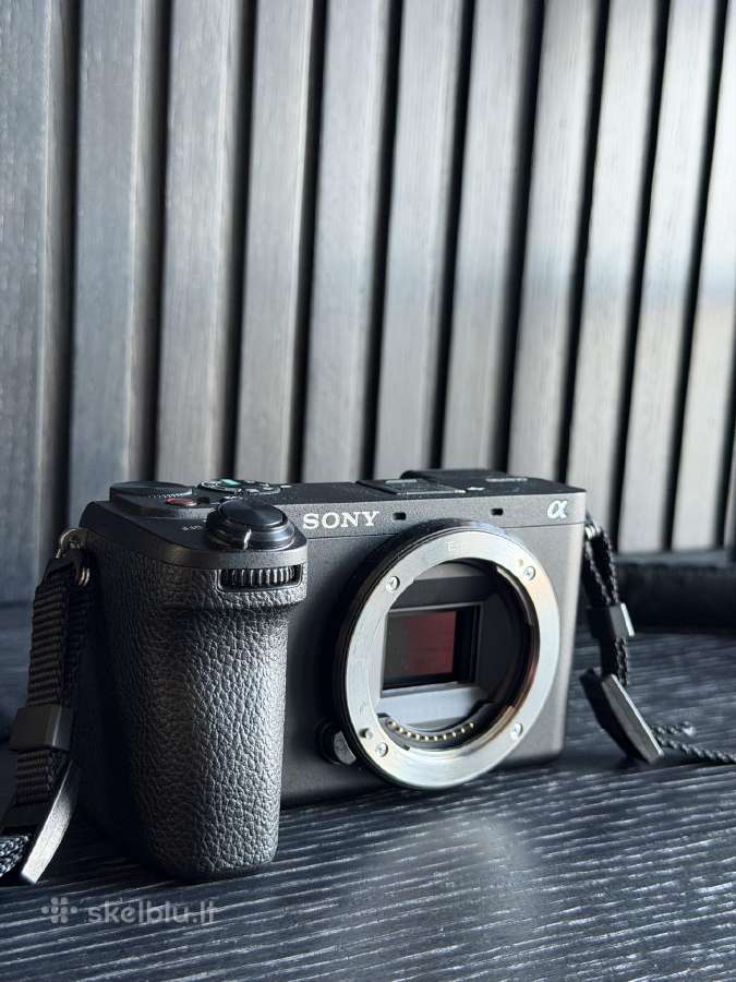 Sony A6700 Profesionali kamera