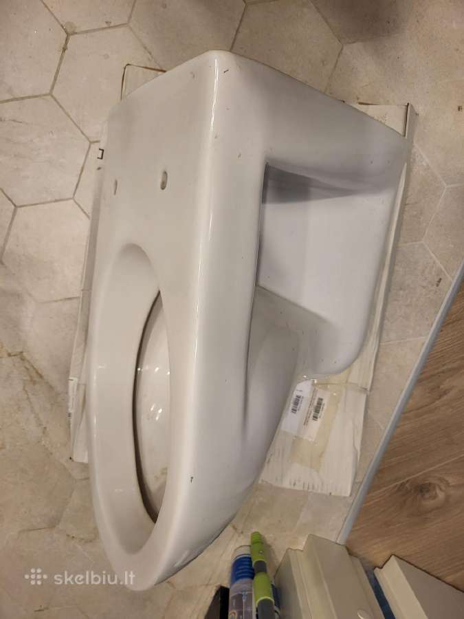 Pakabinamas klozetas statyboms, remontui