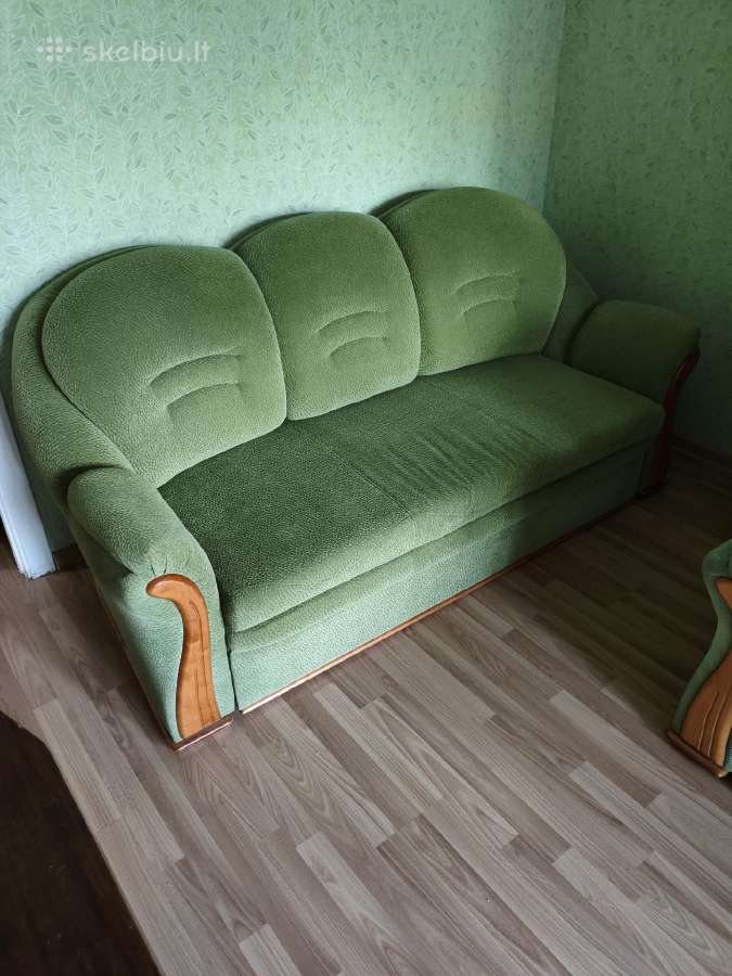 Sofos 2 vnt. dovanojame