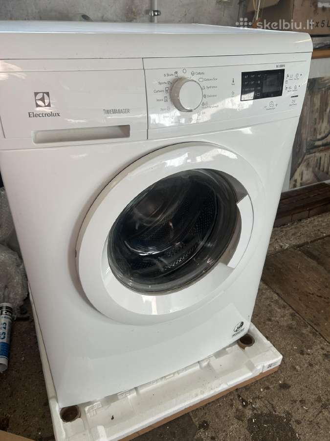 Parduodu skalbimo mašiną Electrolux 6kg