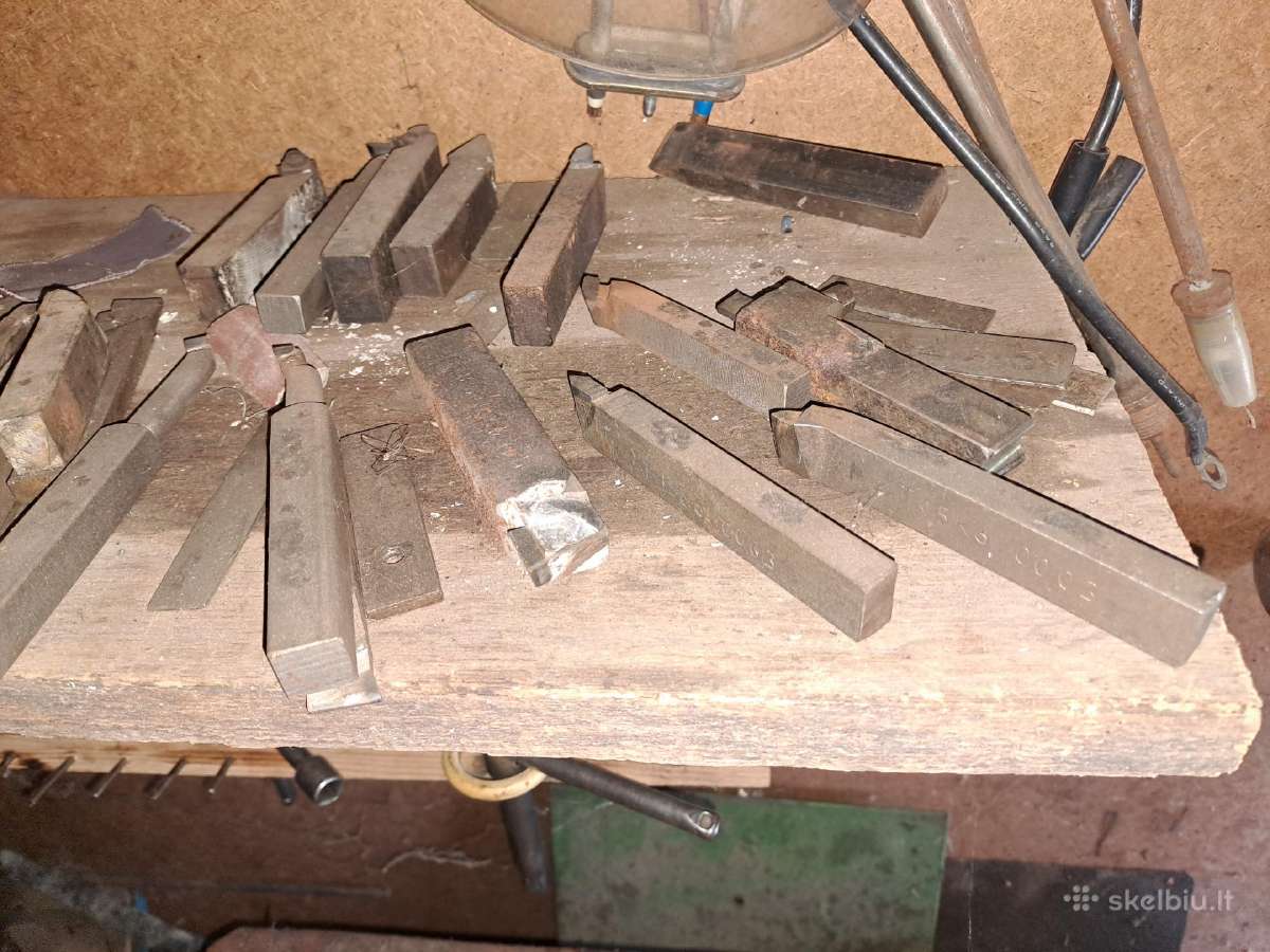 Metalo tekinimo staklės 1p611 arba Ot-4 ir priedai - nuotraukos Nr. 21