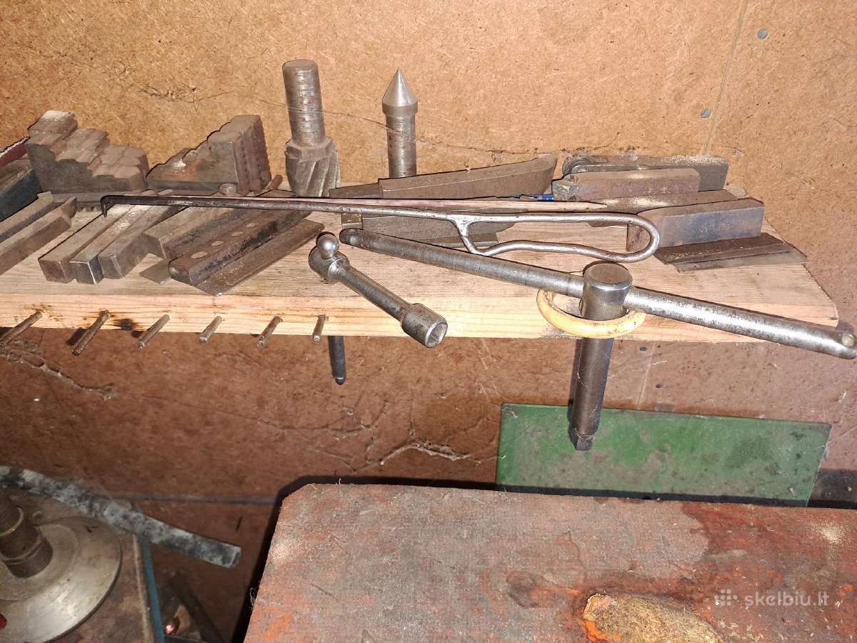 Metalo tekinimo staklės 1p611 arba Ot-4 ir priedai - nuotraukos Nr. 25