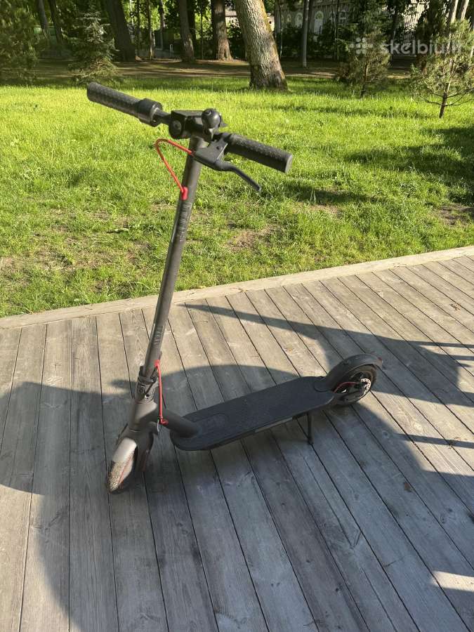 Skelbimo tekstasxiaomi Mi Electric Scooter Pro