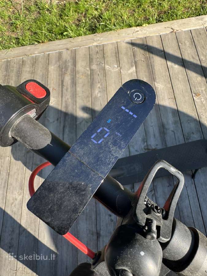 Xiaomi Mi Electric Scooter Pro - nuotraukos Nr. 2